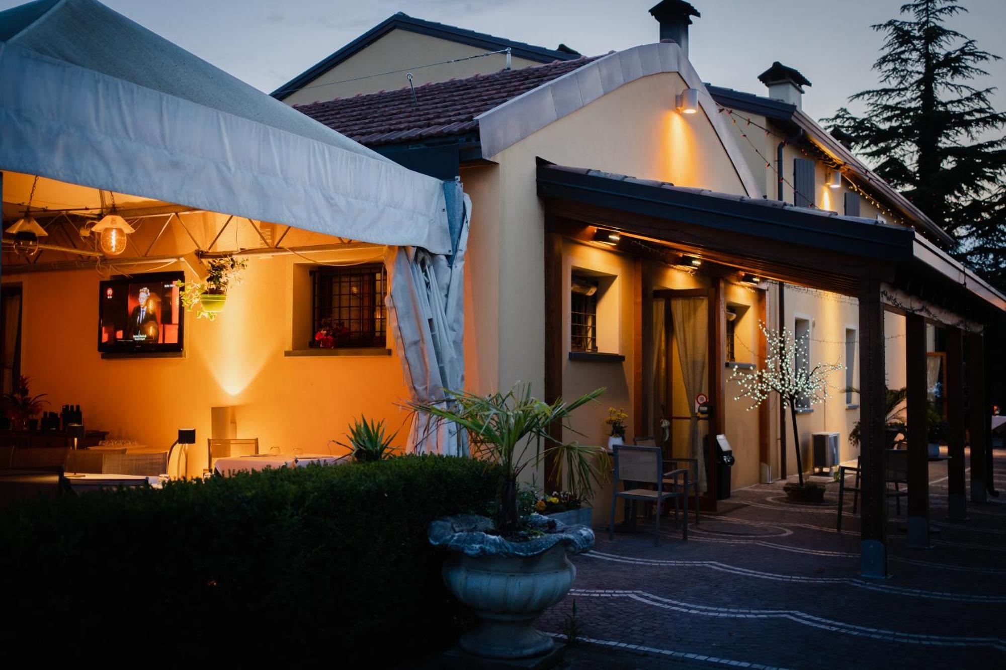 Spiedo Imperiale - Locanda E Ristorante 科蒂尼奥拉 外观 照片